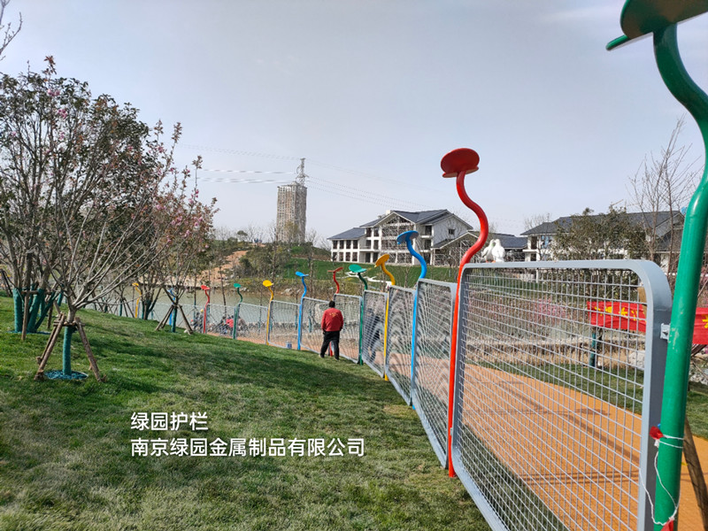 幼兒園網片護欄3.jpg